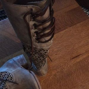 Freebird by Steven boots